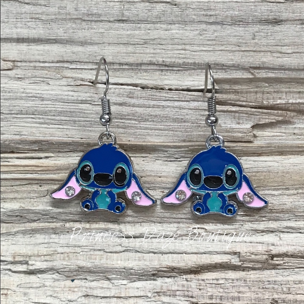 Stitch‎ Dangle Earrings